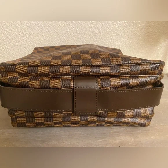 Louis Vuitton Naviglio Crossbody Shoulder Bag Messenger